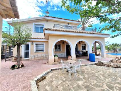 Chalet en venta en Sant Vicent del Raspeig rebajado