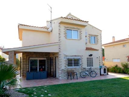 Villa en venta en Riba-roja de Túria