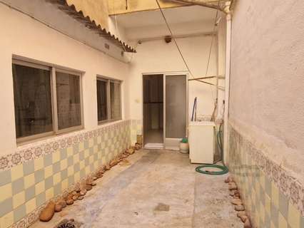 Villa en venta en La Pobla de Vallbona