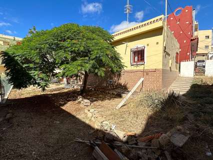 Villa en venta en Granadilla de Abona zona San Isidro, rebajada