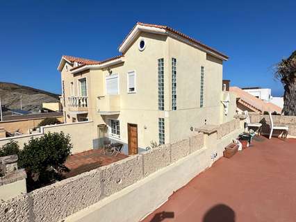 Villa en venta en Granadilla de Abona El Médano rebajada