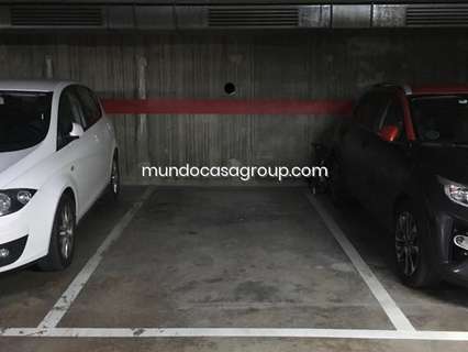 Plaza de parking en venta en Girona