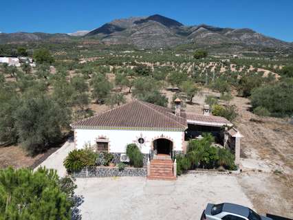 Edificio en venta en Alozaina