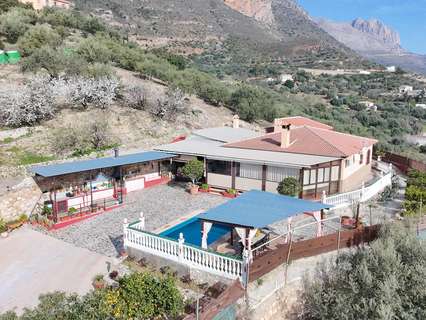 Casa en venta en Alcaucín