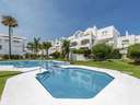 Apartamento en venta en Estepona