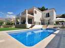 Casa en venta en Estepona