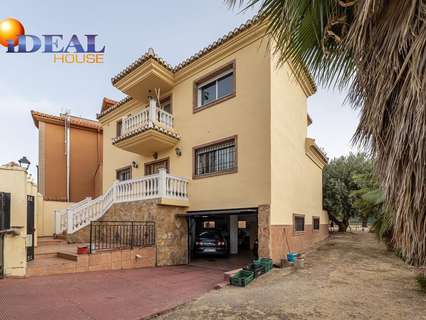 Chalet en venta en Cájar