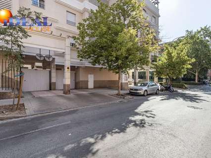 Plaza de parking en venta en Granada