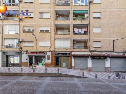 Local comercial en venta en Granada rebajado