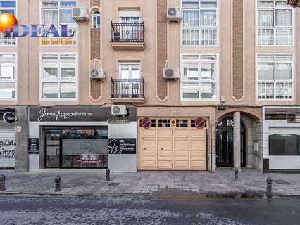 Plaza de parking en venta en Granada rebajada