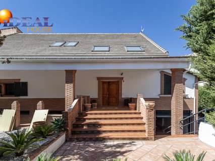 Chalet en venta en Las Gabias