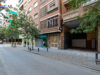 Plaza de parking en venta en Granada