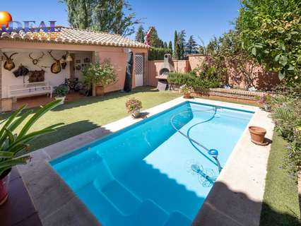 Casa en venta en Albolote