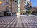 Local comercial en venta en Granada
