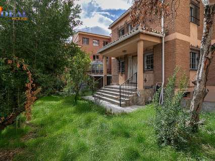 Chalet en venta en Granada