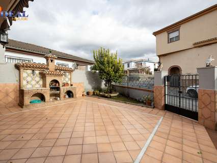 Casa en venta en La Zubia