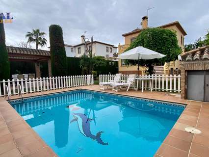 Chalet en venta en La Zubia