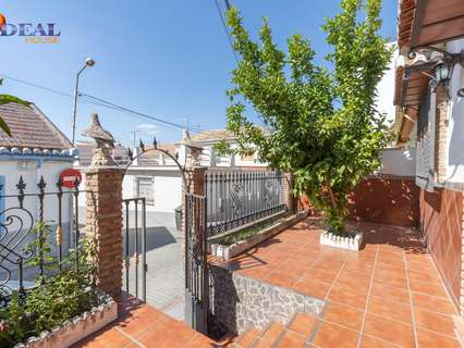 Casa en venta en La Zubia