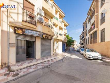 Local comercial en venta en La Zubia