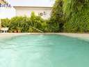 Chalet en venta en La Zubia
