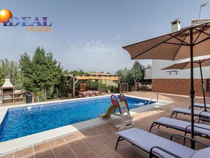 Chalet en venta en Las Gabias