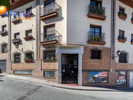 Piso en venta en La Zubia