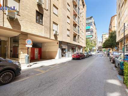 Plaza de parking en venta en Granada