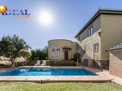 Chalet en venta en Las Gabias