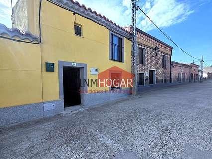 Casa en venta en Madrigal de las Altas Torres
