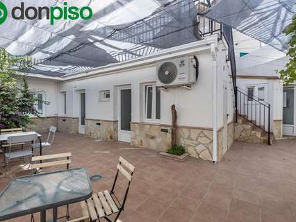 Casa en venta en La Zubia