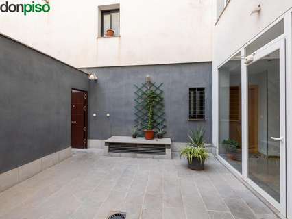 Apartamento en venta en Granada