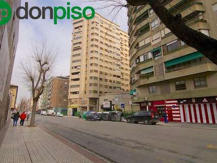 Plaza de parking en venta en Granada rebajada