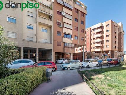 Plaza de parking en venta en Granada