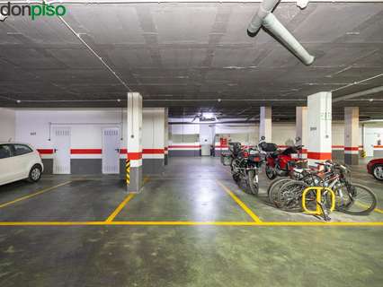 Plaza de parking en venta en Granada