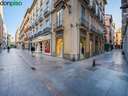 Local comercial en venta en Granada rebajado