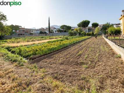Parcela urbana en venta en La Zubia rebajada