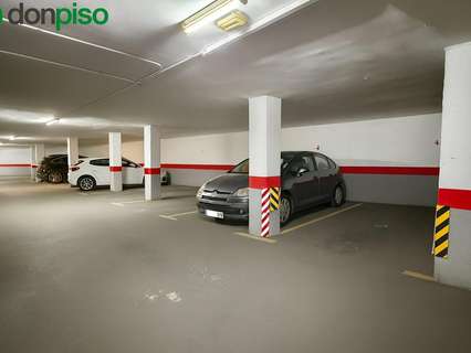 Plaza de parking en venta en Granada