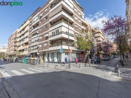 Local comercial en venta en Granada