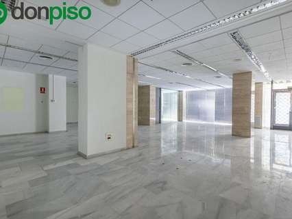 Local comercial en venta en Granada