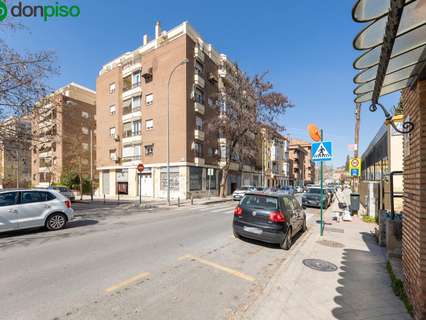 Local comercial en venta en Granada