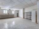 Local comercial en venta en Baza