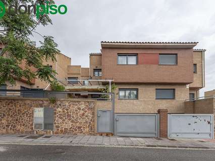 Casa en venta en Armilla