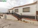 Casa en venta en Iznalloz