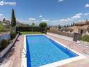 Casa en venta en La Zubia
