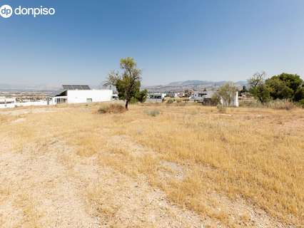 Parcela urbana en venta en La Zubia
