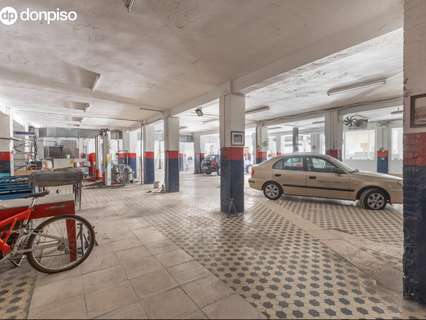Local comercial en venta en Granada