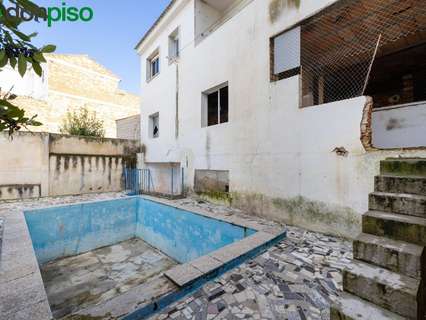 Casa en venta en La Zubia