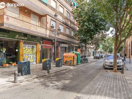 Local comercial en venta en Granada