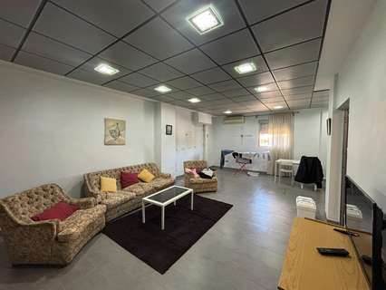 Local comercial en venta en San Juan de Aznalfarache