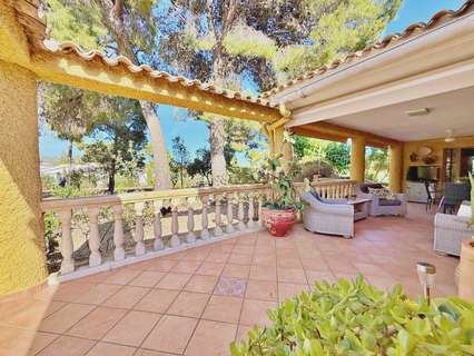Chalet en venta en Olocau